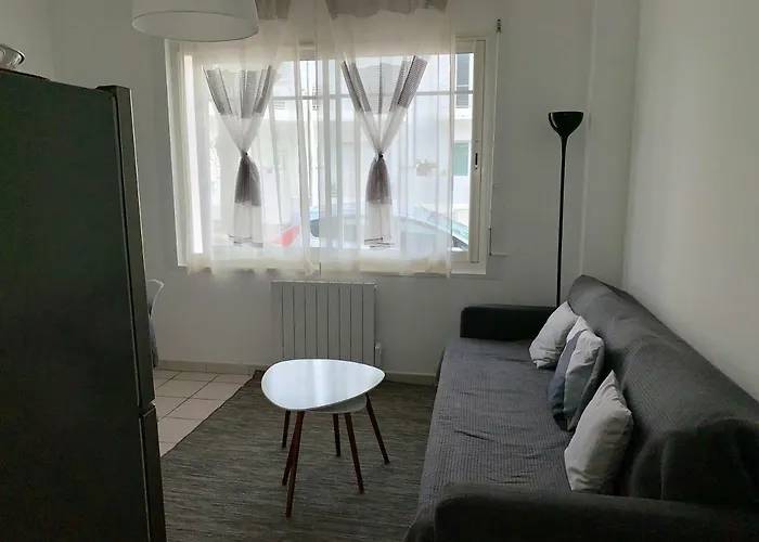 Des Tilleuls Rdc Апартаменты Руайян